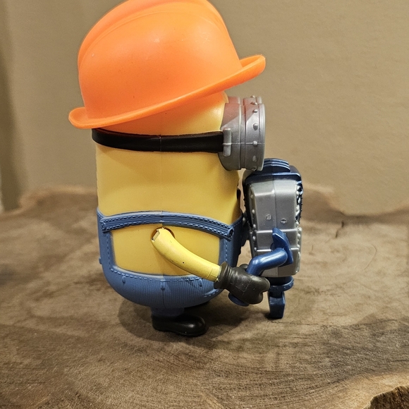 Minions The Rise Of Gru Dragon Disguise & 4 Other Characters Bundle - Picture 13 of 16